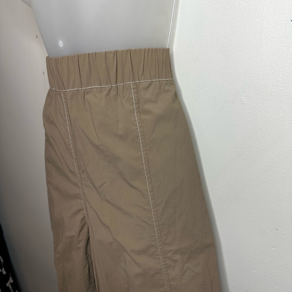 Forever 21 Tan Parachute Joggers - Picture 4 of 4